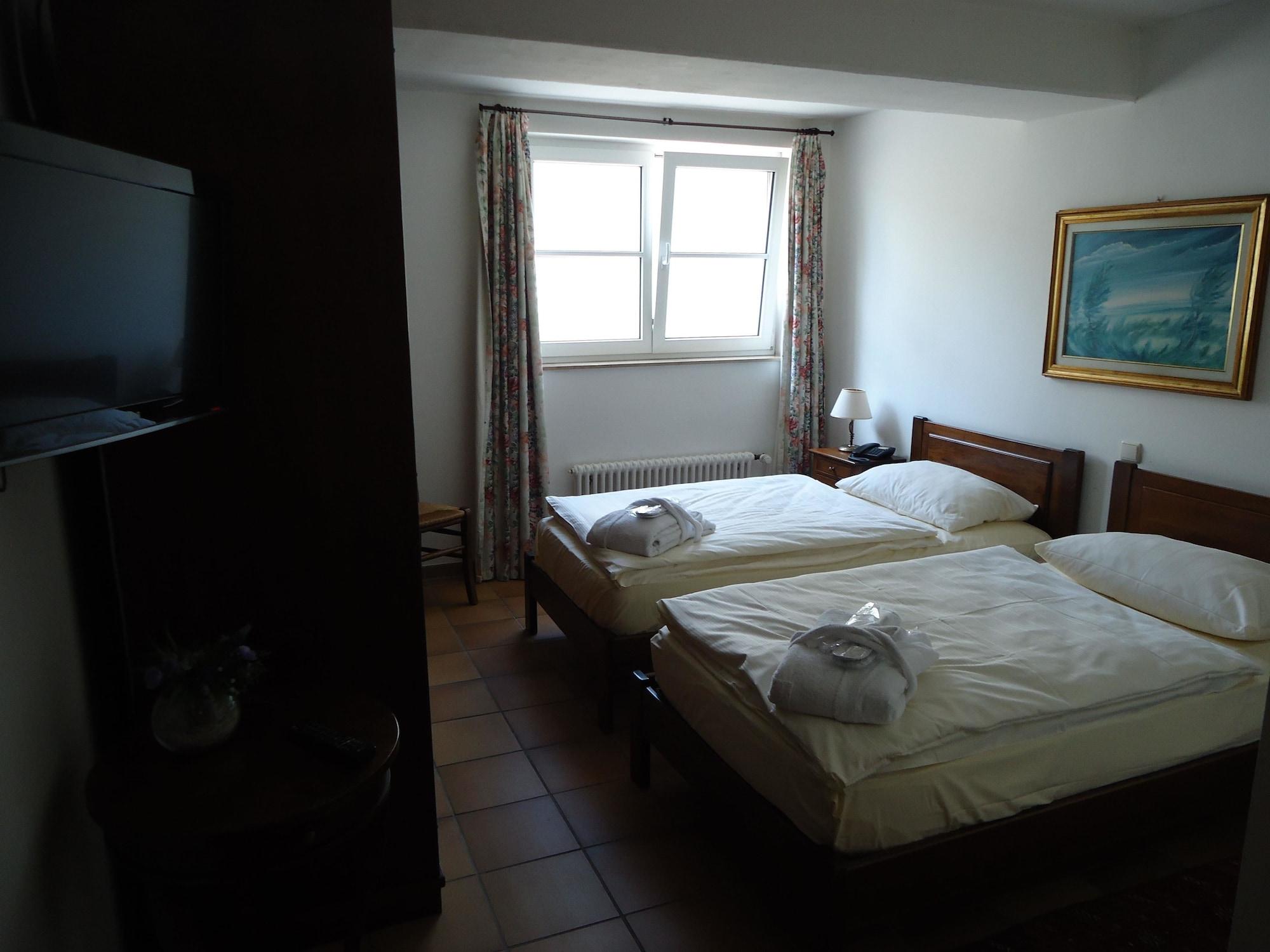 Hotel Milser 4*