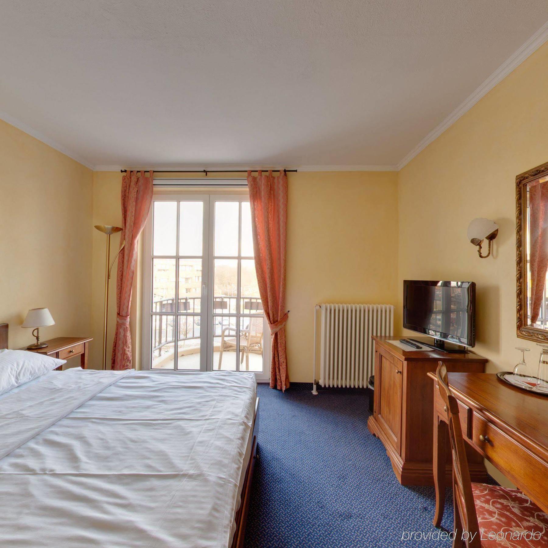Milser Hotel 4*